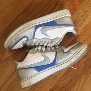 Women's Nike Air sneakers